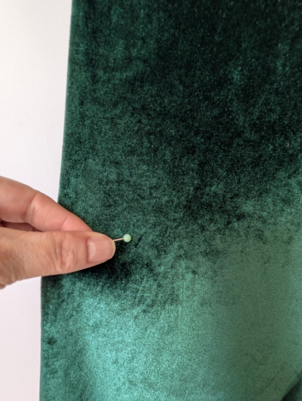 Giffniseti Emerald Green Velvet Dress - Picture 8 of 10